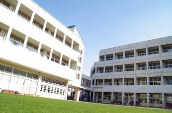 小学校　横浜市立幸ケ谷小学校（小学校）まで317m