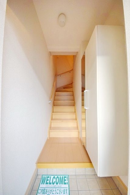 玄関　反転タイプ