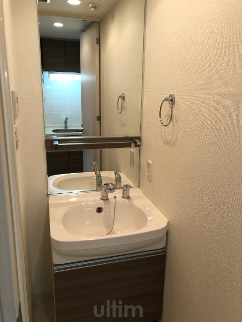 洗面設備　※別のお部屋のお写真です。御参考までに。