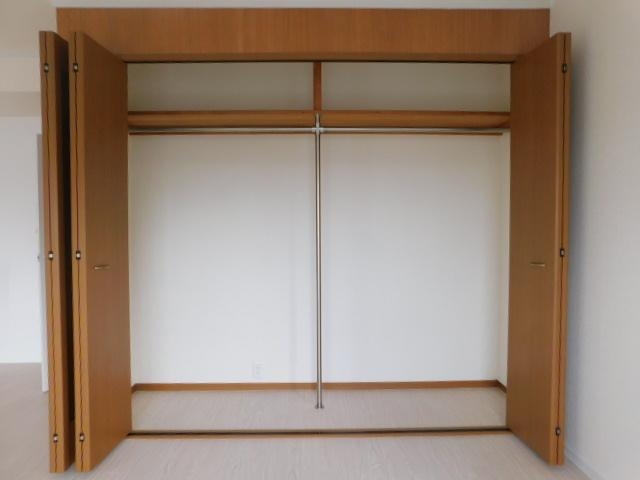 収納　奥行きある収納で何でも入ります