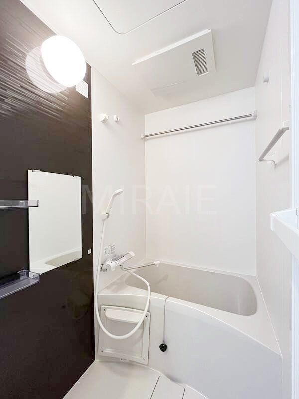 バス・シャワールーム　別部屋参考画像