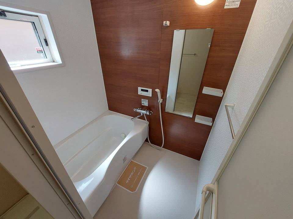 バス・シャワールーム　浴室