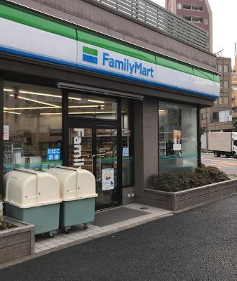 コンビニ　ファミリーマート東品川店（コンビニ）まで282m