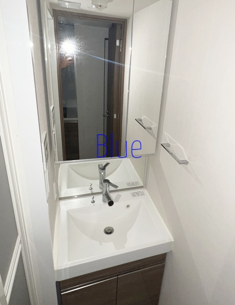 洗面設備　同仕様