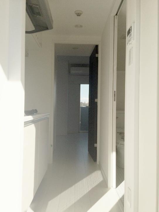 玄関　広々シューズボックス付き玄関♪