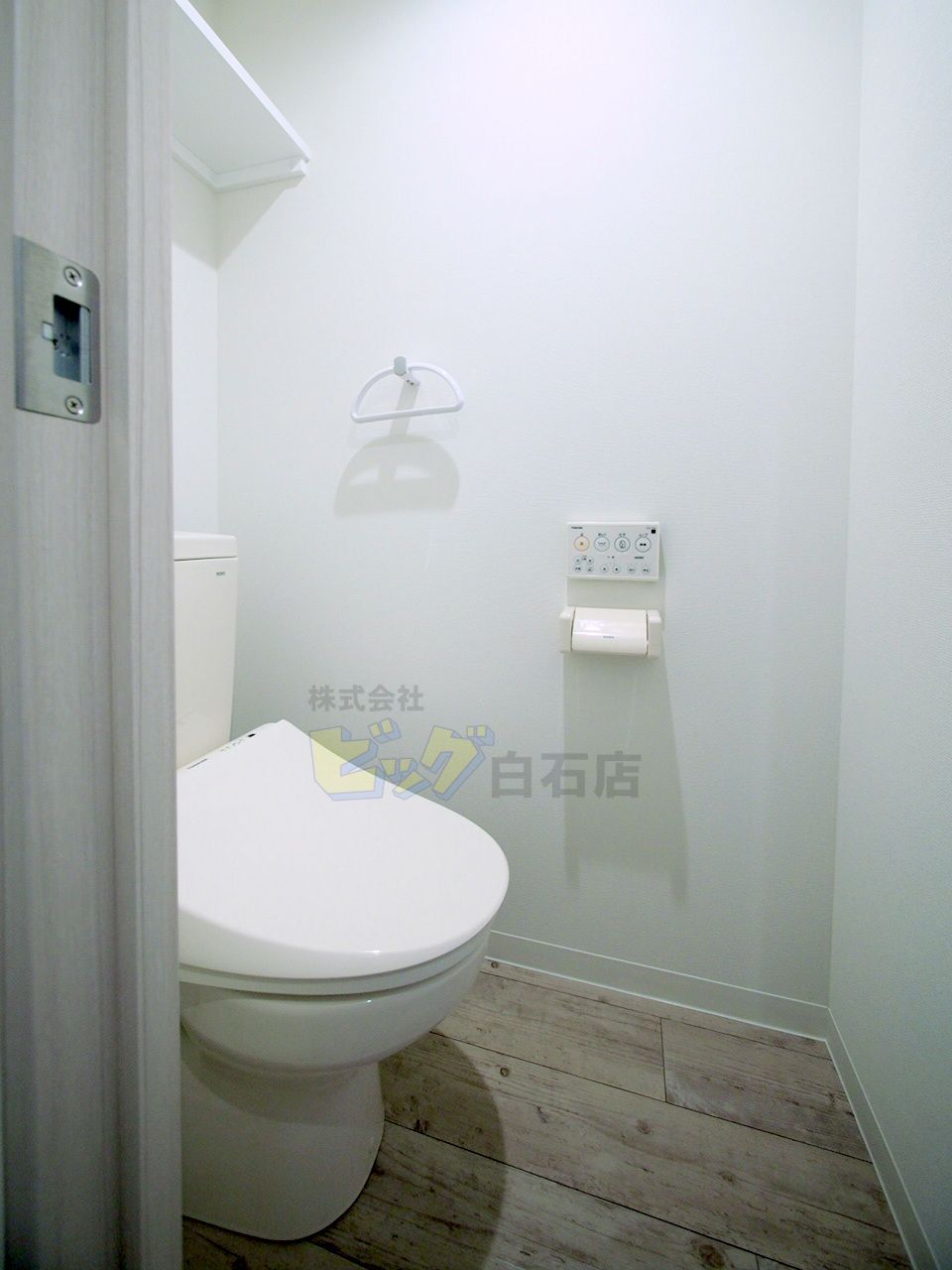 トイレ　ウォシュレット完備しています♪