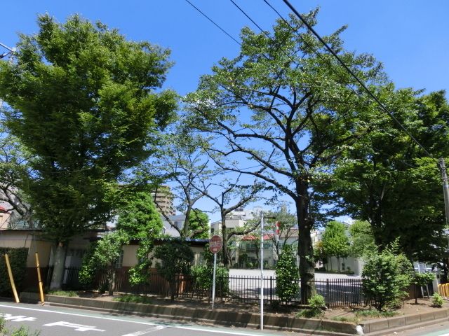 公園　真土公園（公園）まで320m