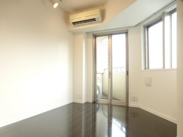 居室・リビング　内観1※別部屋参考写真