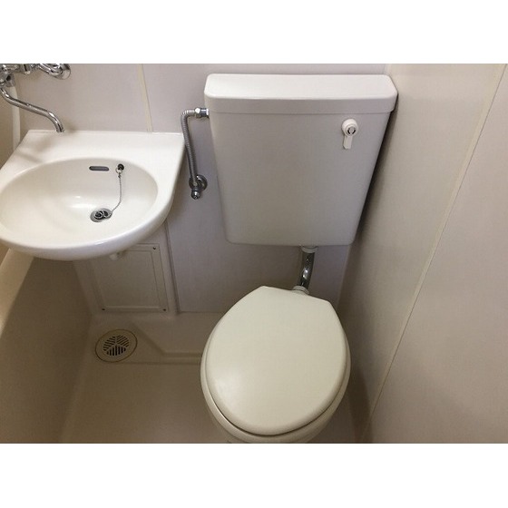 トイレ　トイレ