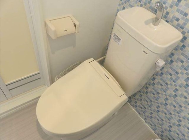 トイレ　別部屋同仕様