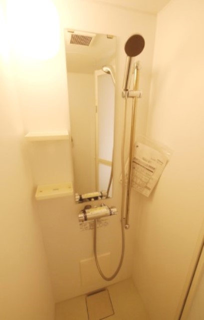 バス・シャワールーム　別部屋同仕様