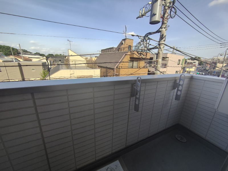 バルコニー　外干しもしやすい広さ有り