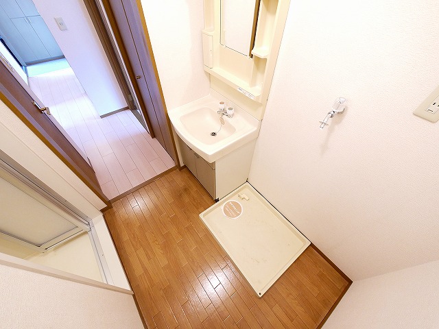 洗面設備　使いやすい洗面所です