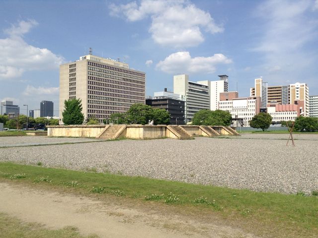 公園　難波宮跡公園（公園）まで667m