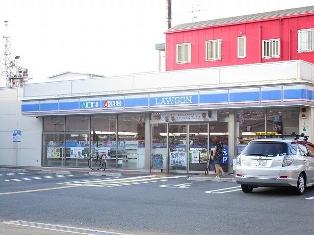 コンビニ　ローソン（コンビニ）まで185m