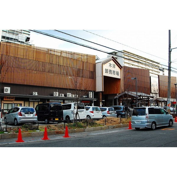 スーパー　食材センターＯＤＡ木津営業所（スーパー）まで402m