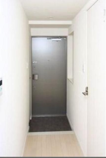玄関　前回募集時のお写真になります。現況優先です。