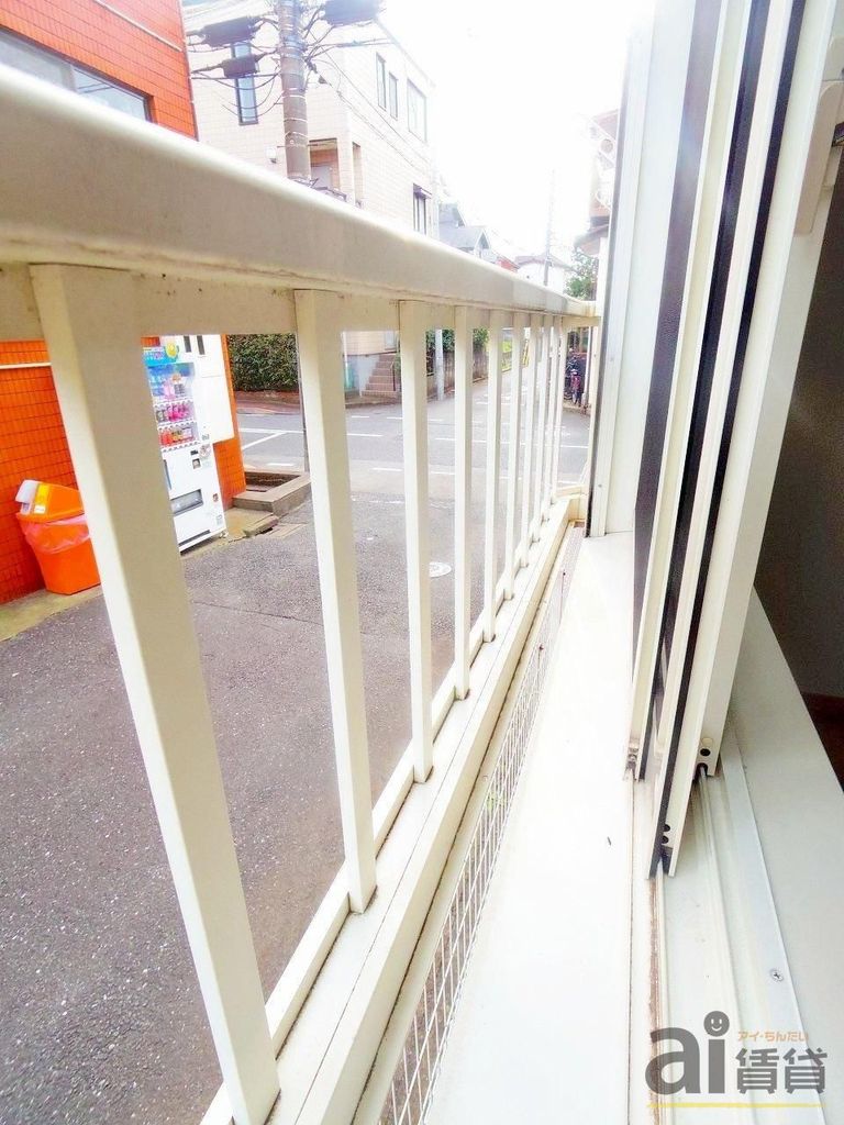 バルコニー　～同仕様写真～