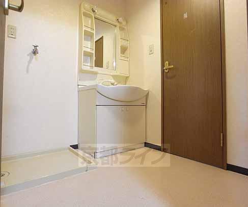 洗面設備　洗面所です。