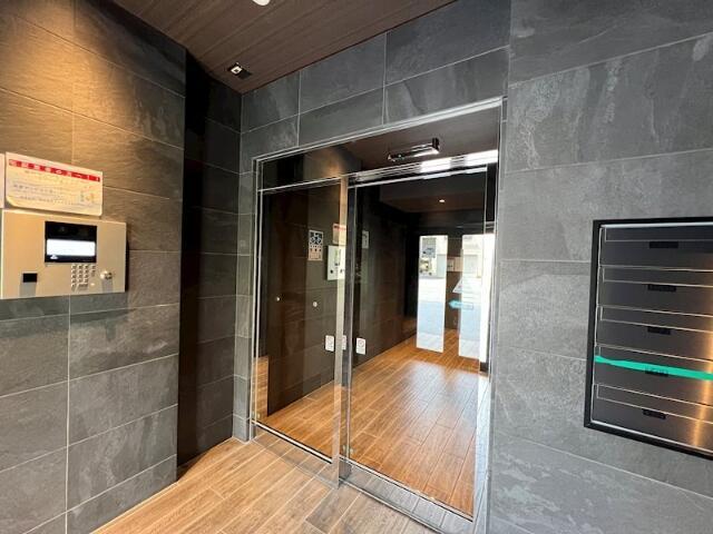 エントランス　?