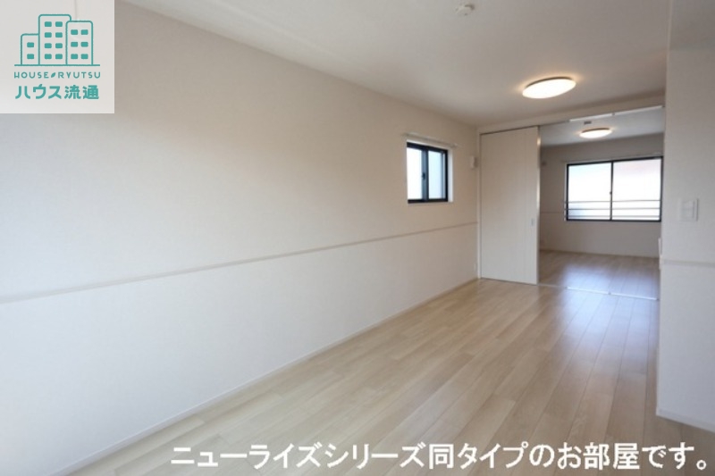 居室・リビング　※同タイプのお部屋の写真になります。