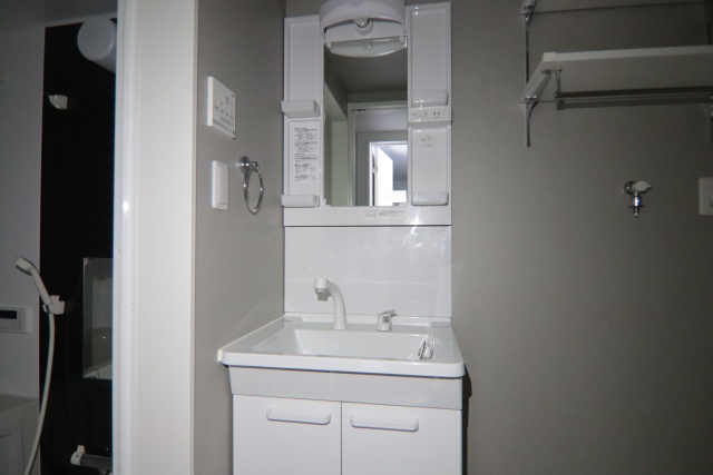 洗面設備　※別室の参考写真の為、現況優先です。