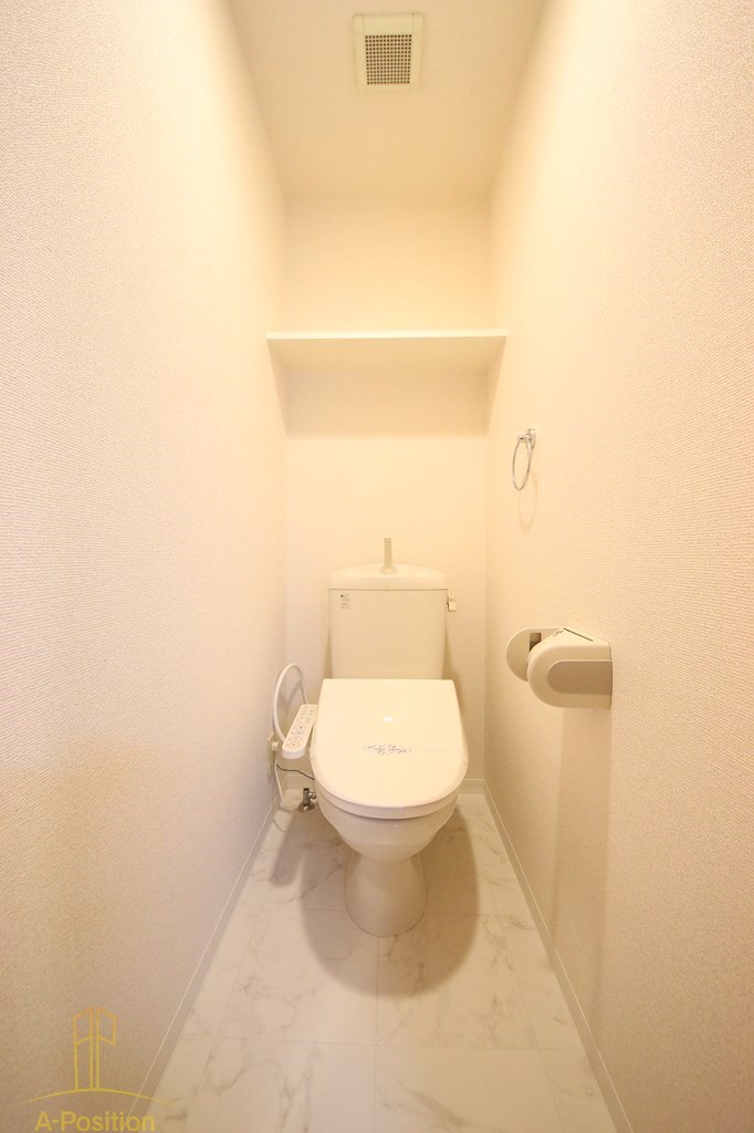 トイレ　シャルマンフジ大阪城南