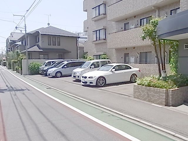 駐車場　★敷地内駐車場★
