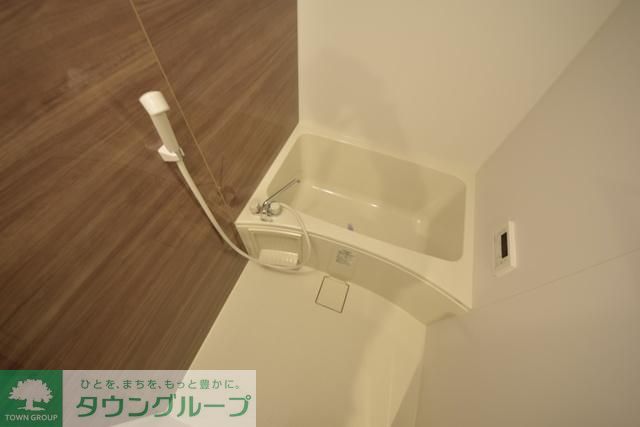 バス・シャワールーム　追い焚き機能付きの浴室