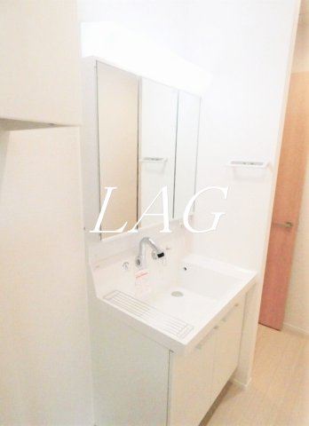 洗面設備　洗面台です。