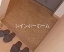 玄関　※別部屋参考写真です