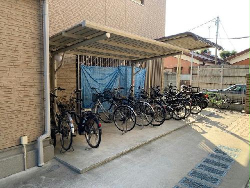その他共有部分　駐輪場　原付＆自転車のみ駐輪可能