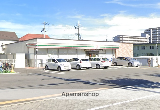 コンビニ　セブンイレブン（コンビニ）まで478m