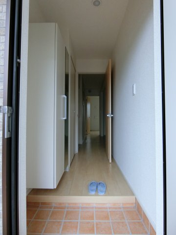 玄関　イメージ写真103号室