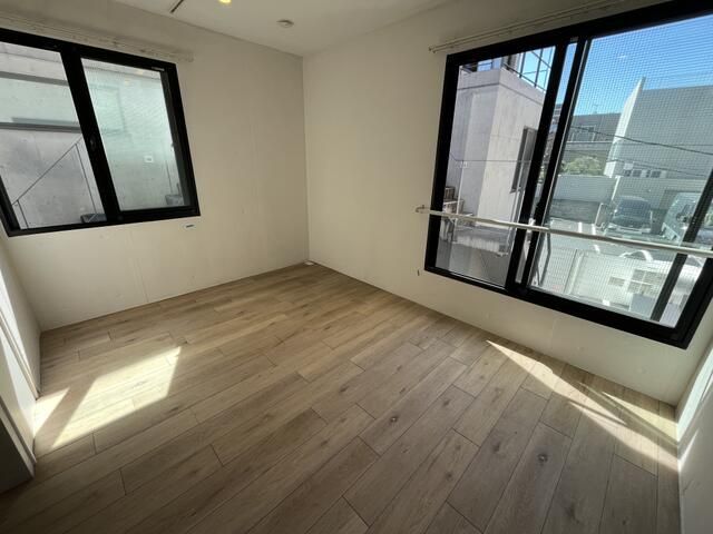 居室・リビング　※別部屋参考写真