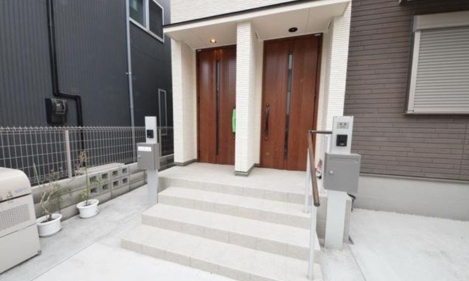 エントランス　★エントランス★