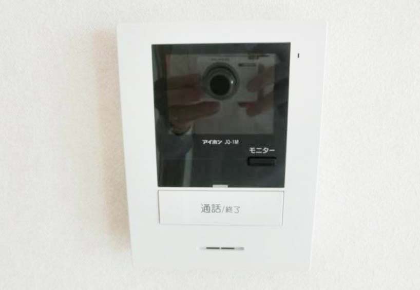 セキュリティ　★TV付インターホンだから安心★