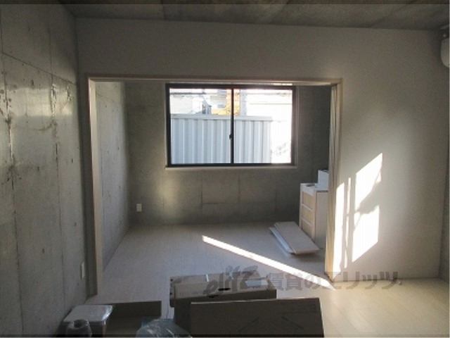 居室・リビング　洋室