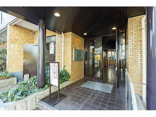 エントランス　エントランス外観