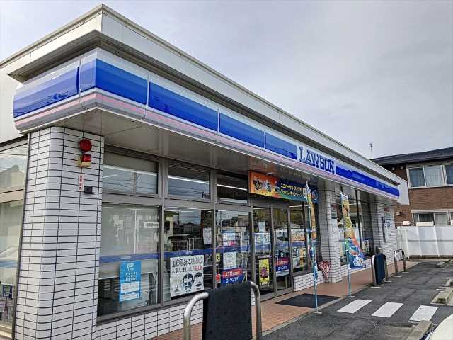 コンビニ　ローソン（コンビニ）まで582m