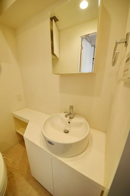 洗面設備　別号室参照