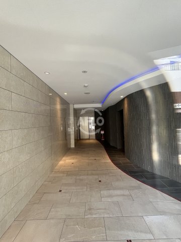 ロビー　セレニテ難波ミラク参番館　ロビー