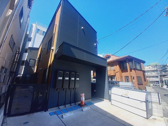 建物外観　?