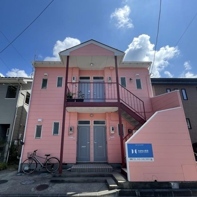 建物外観　閑静な住宅街にあります