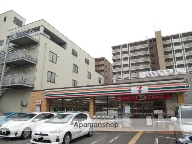 コンビニ　セブンイレブン（コンビニ）まで799m