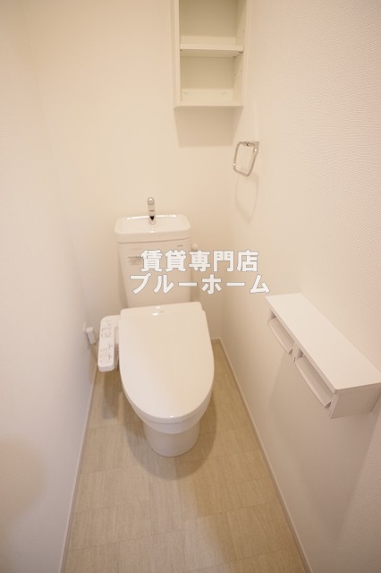 トイレ　温水洗浄便座！