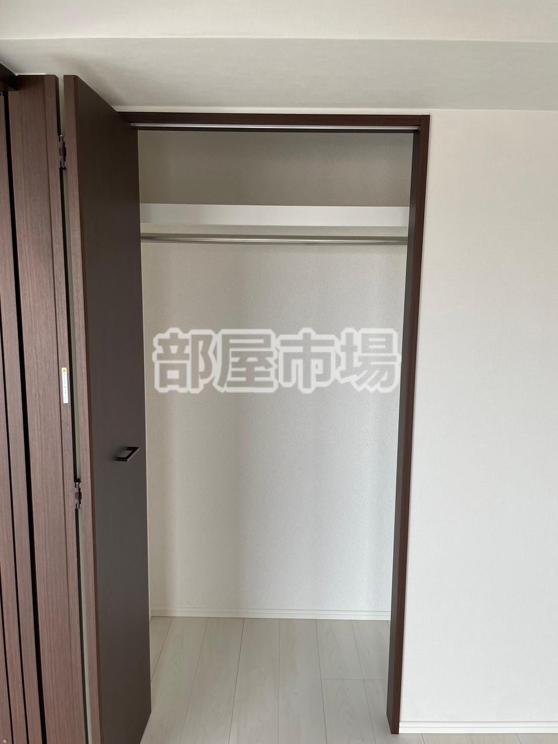 収納　クローゼット