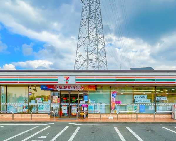 コンビニ　セブン-イレブン 川崎井田２丁目店（コンビニ）まで1013m