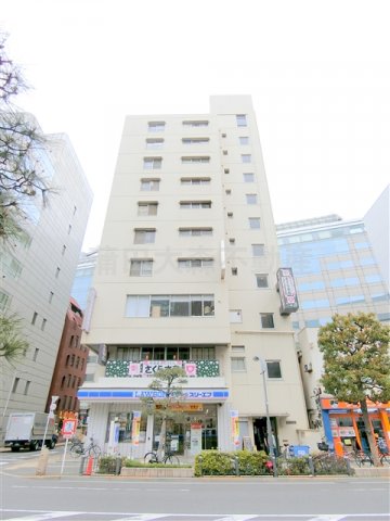 建物外観　1977年2月築　SRC鉄骨鉄筋コンクリート造地上10階建て