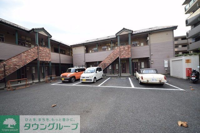 駐車場　敷地内駐車場